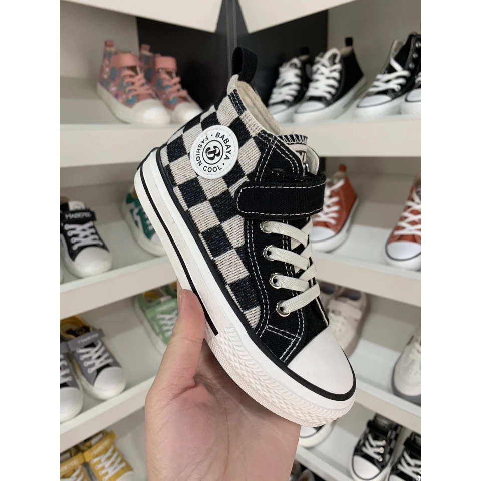 sg-11134201-23010-xsws7nr8oamvb4