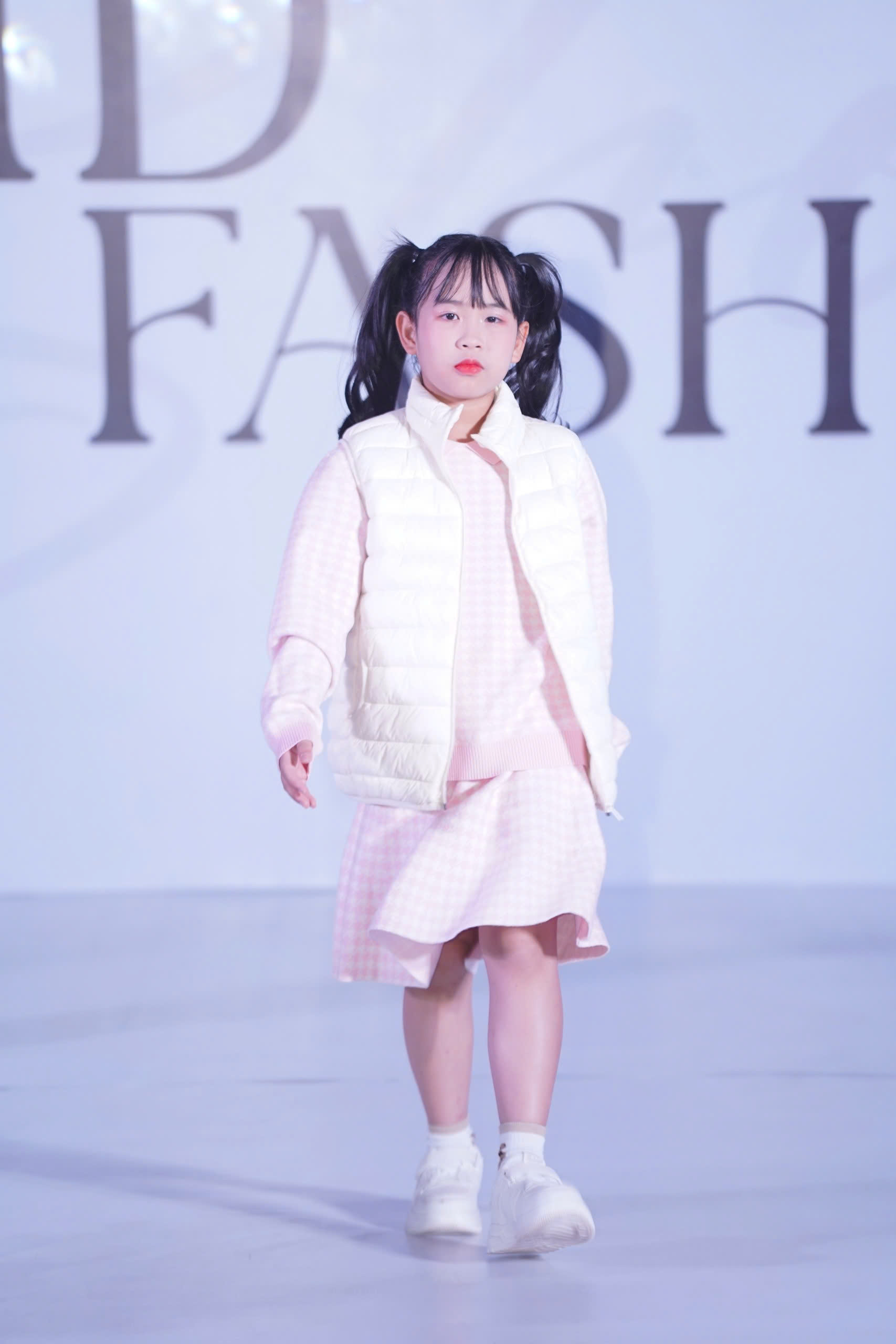 z6193290935953_8817b0f12be9d199d1061a0d3905dd51