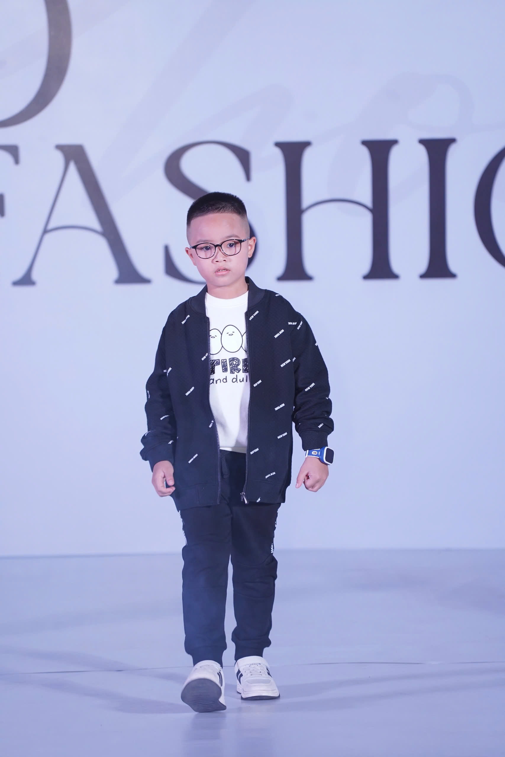 z6193291030147_24e2a79b0d80a8026aed9dc21a713e1d